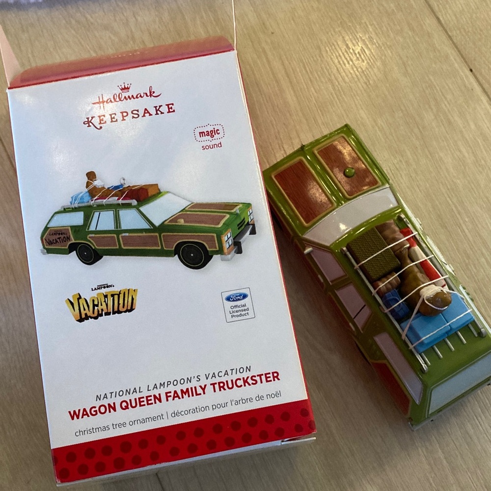 2013 Hallmark Keepsake Griswald Wagon Queen Family Truckster Ornament